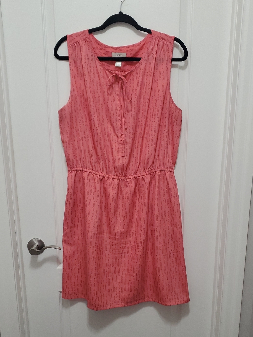 LOFT Coral Pink Sleeveless Tie-Neck Casual Dress